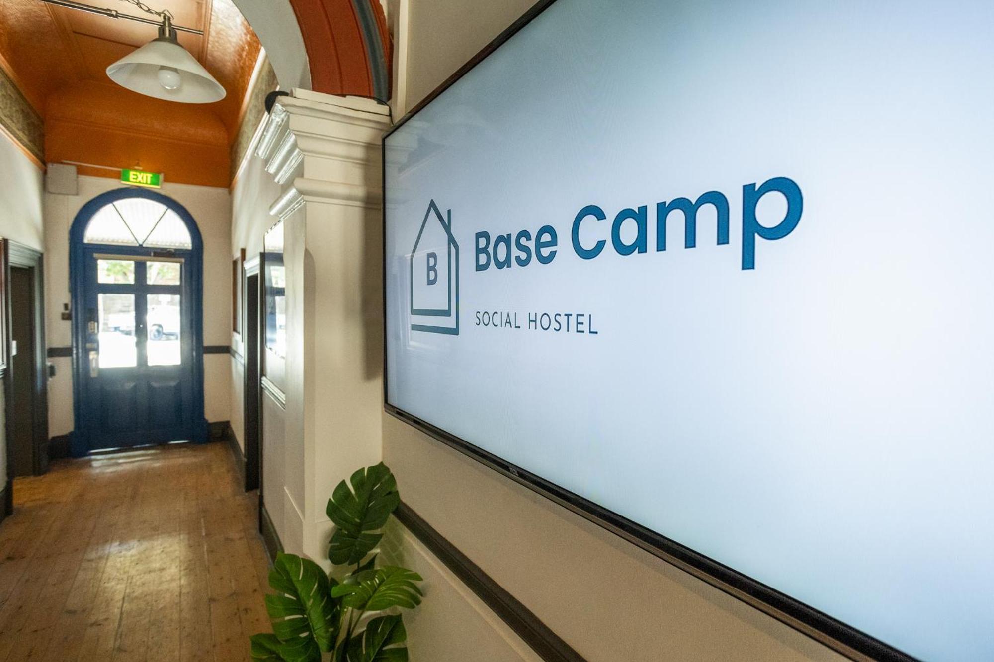 Base Camp Hostel Αδελαΐδα Εξωτερικό φωτογραφία